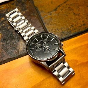 EUC Nixon The Sentry Chrono Watch Silver